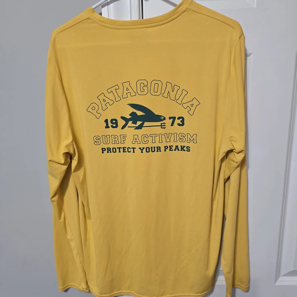 Patagonia Men's Performance Long Sleeve Tee - Picture 2 of 3